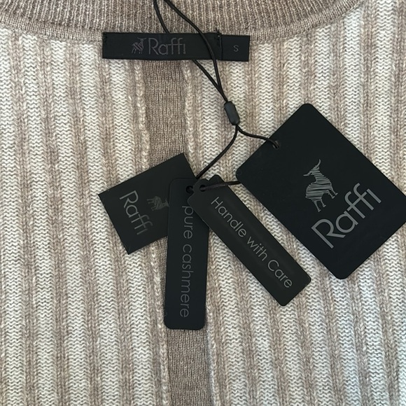 Raffi Men’s Crewneck Sweater. Taupe. Small. NWT. 100% Cashmere Sweater. - Picture 6 of 7